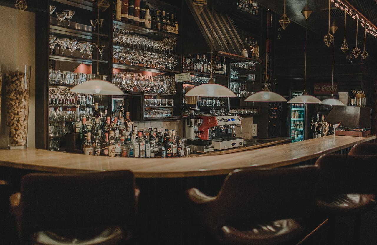 Hotel Restaurant Boss Miłosław 외부 사진